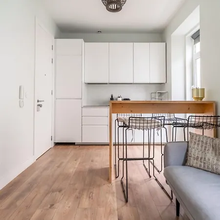 Cozy 1br Getaway Intendente | By Airnest